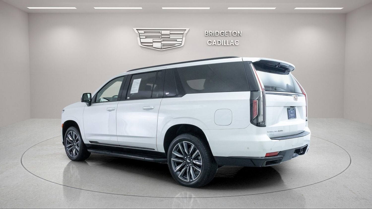 2024 Cadillac Escalade ESV — detail view