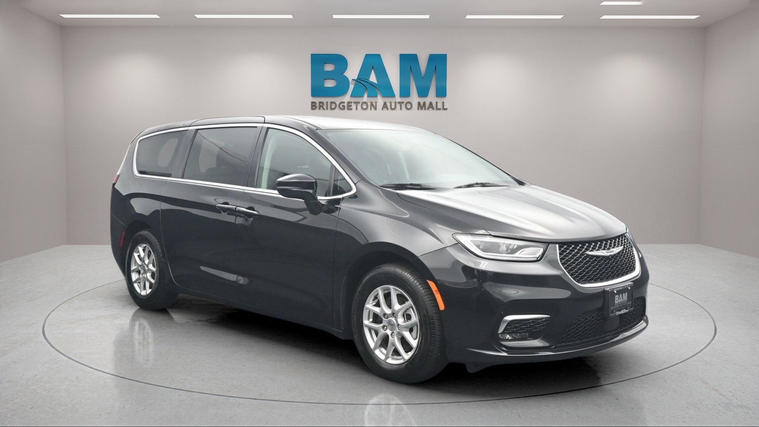 2024 Chrysler Pacifica Touring L in Black — front three-quarter view