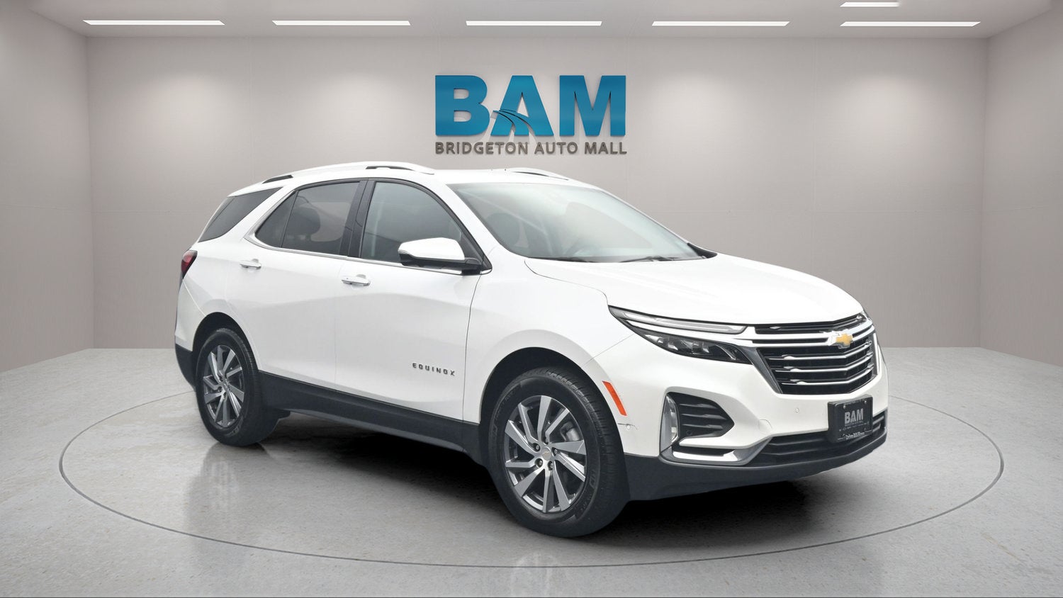 2024 Chevrolet Equinox Premier in Iridescent Pearl Tricoat — front three-quarter view
