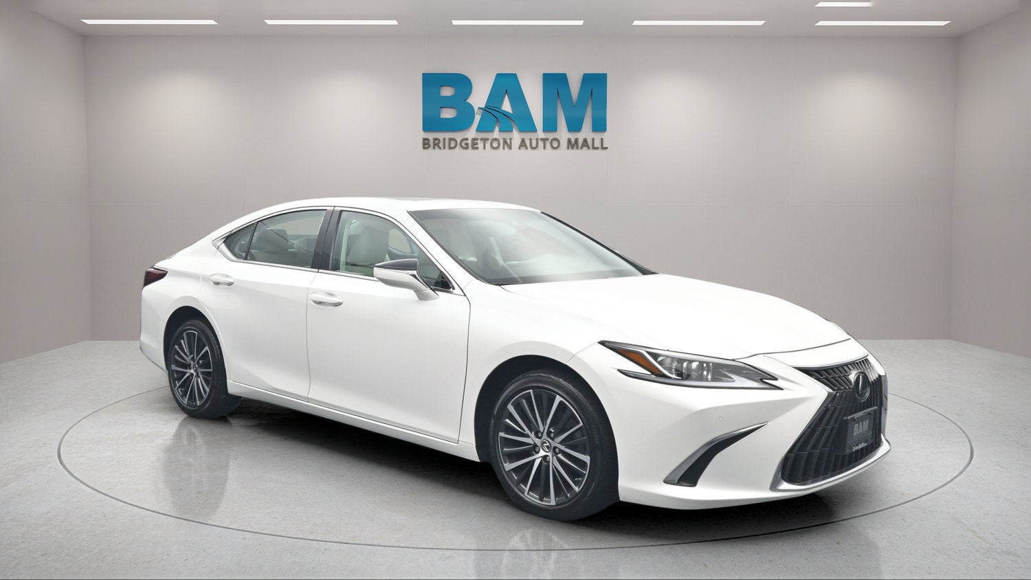 2023 Lexus ES 250 ES 250 in White — front three-quarter view