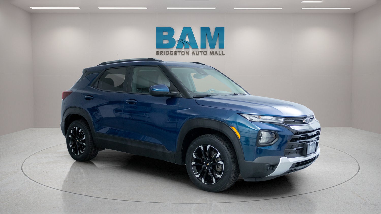 2021 Chevrolet Trailblazer LT in Pacific Blue Metallic — front three-quarter view